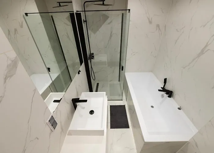 The Highest Penthouse In On B&b-freeparking Апартаменти *